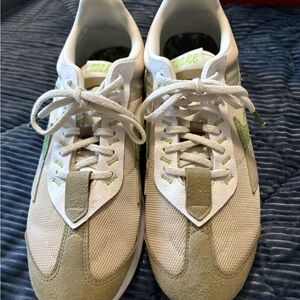 Nike Athletic Shoes in Beige and Green